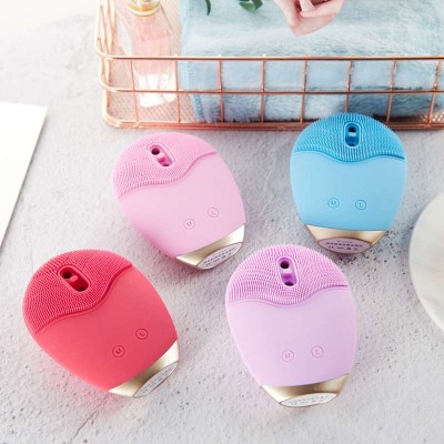 Automatic foam bubble silicone cleansing brush portable ems vibration facial cleansing massage brush